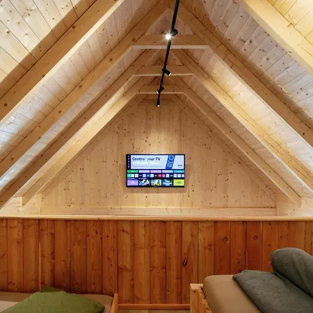 In بيت للعطل *