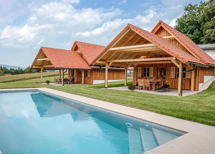 In بيت للعطل *